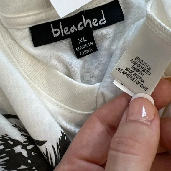 Bleached Boys Sunset Surfing Palm Tree Tshirt XL - Picture 2 of 2